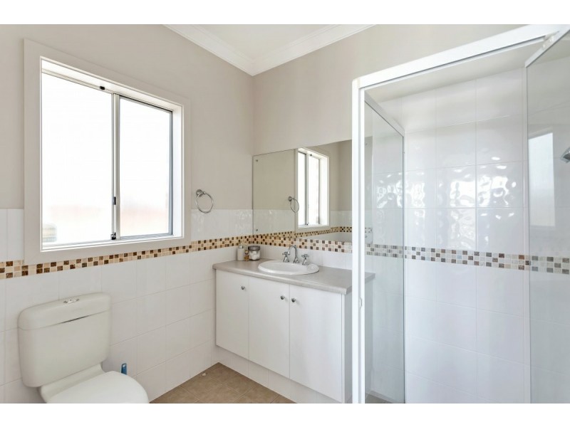 205 Excelsior Parade, Hindmarsh Island SA 5214