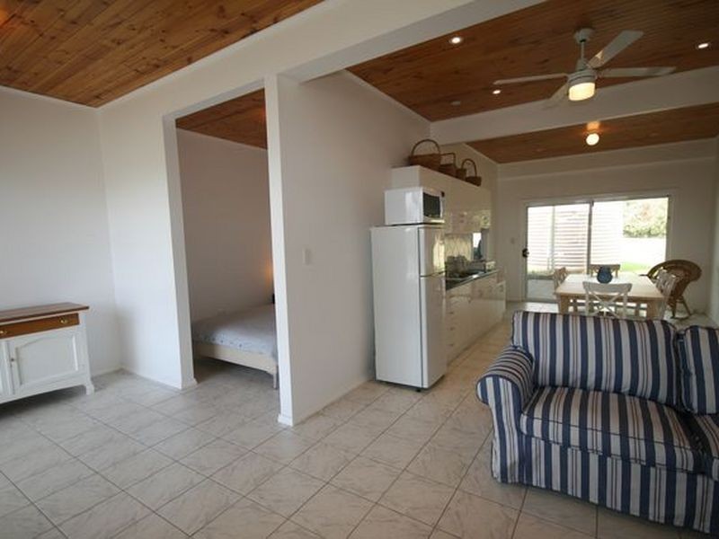 10 Wilhelm Street, Hindmarsh Island SA 5214