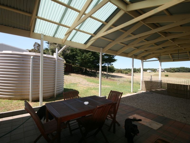 10 Wilhelm Street, Hindmarsh Island SA 5214