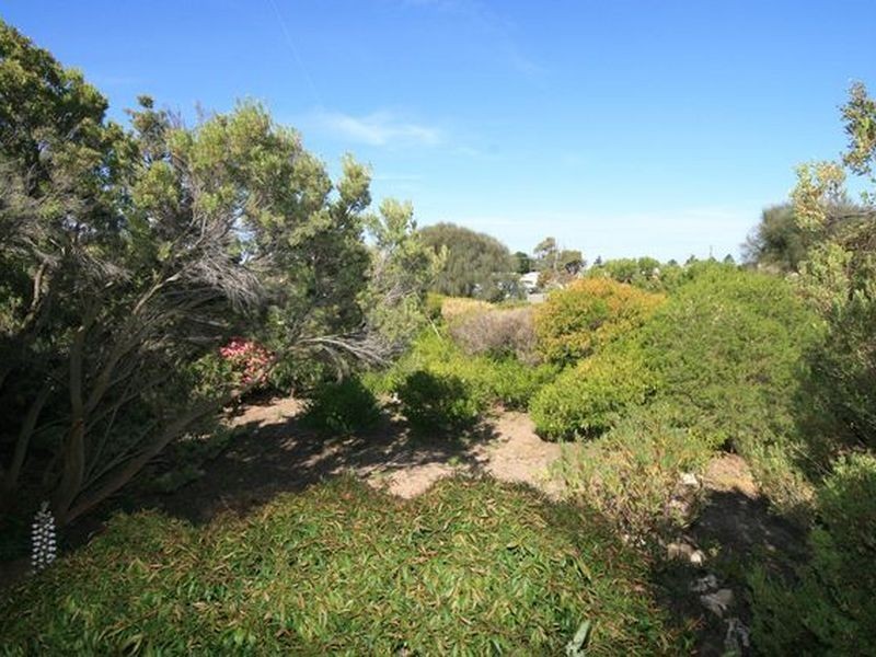 15 Aldam Avenue, Goolwa Beach SA 5214