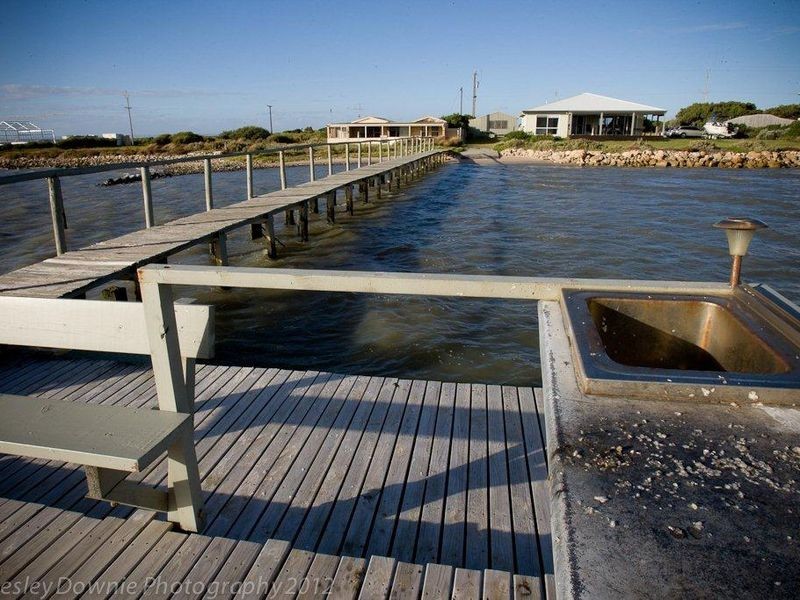 11-13 Goolwa Channel Drive, Hindmarsh Island SA 5214