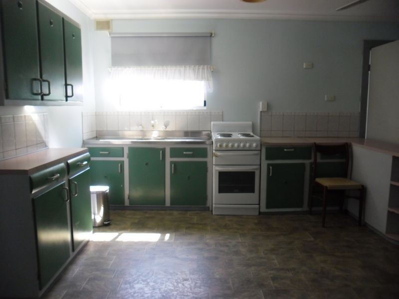 4 Plummer Street, Goolwa Beach SA 5214