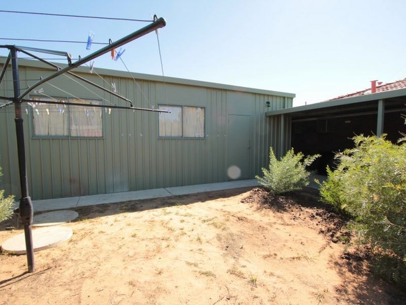 34 Corring Way, Parmelia WA 6167