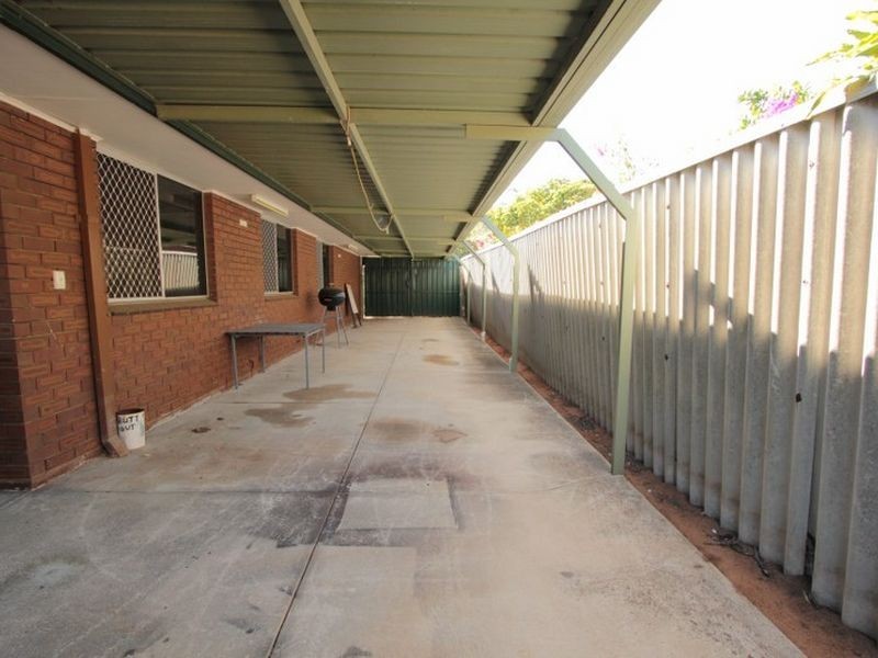 34 Corring Way, Parmelia WA 6167