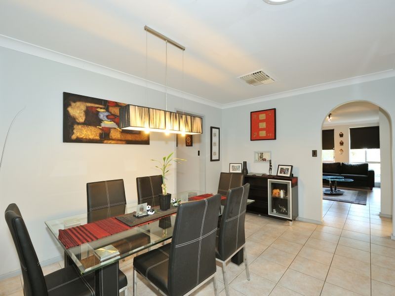 13 Corring Way, Parmelia WA 6167