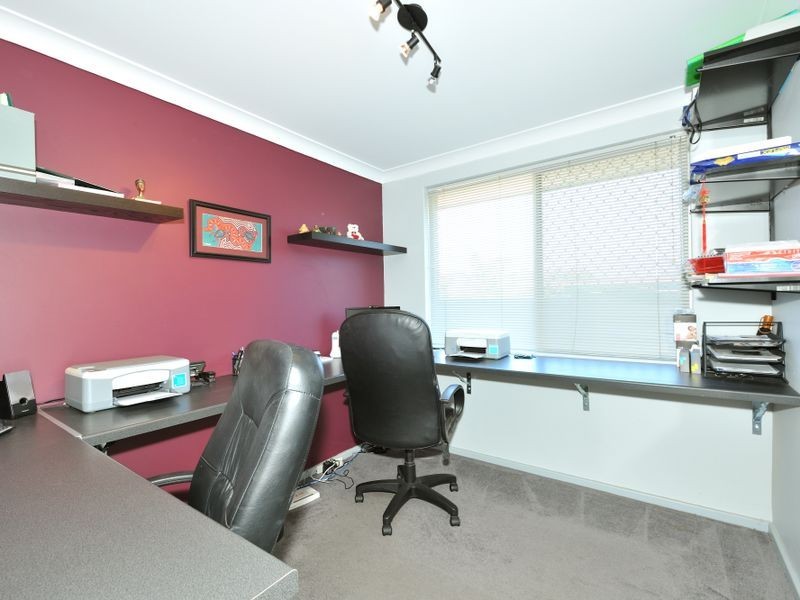 13 Corring Way, Parmelia WA 6167