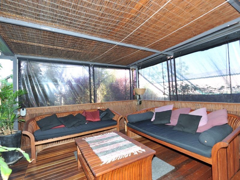 13 Corring Way, Parmelia WA 6167