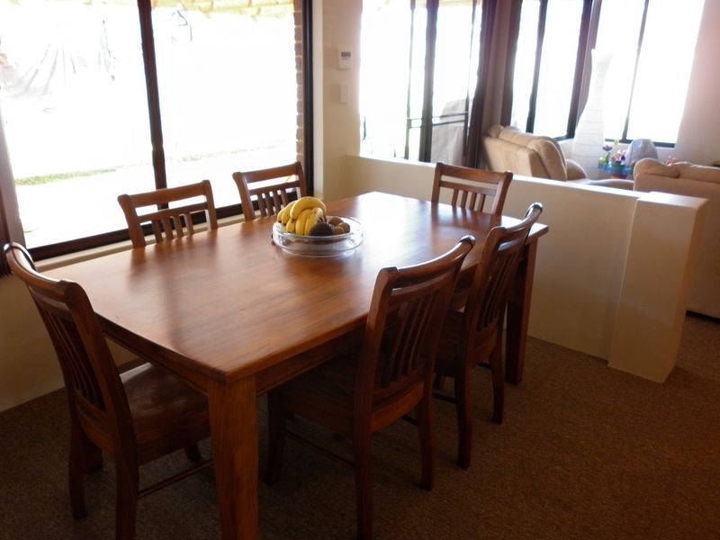 5 Fitzsimmonds Place, Leda WA 6170