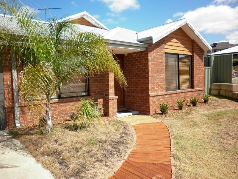 5 Fitzsimmonds Place, Leda WA 6170