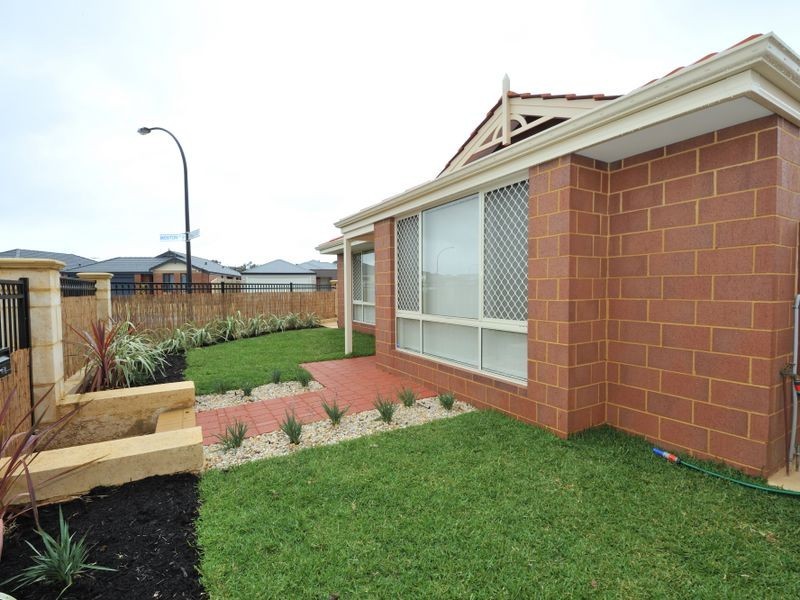 20 Stratford Road, Bertram WA 6167