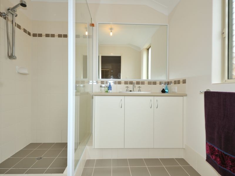 20 Stratford Road, Bertram WA 6167