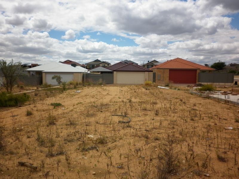 13 Pagham Court, Wellard WA 6170