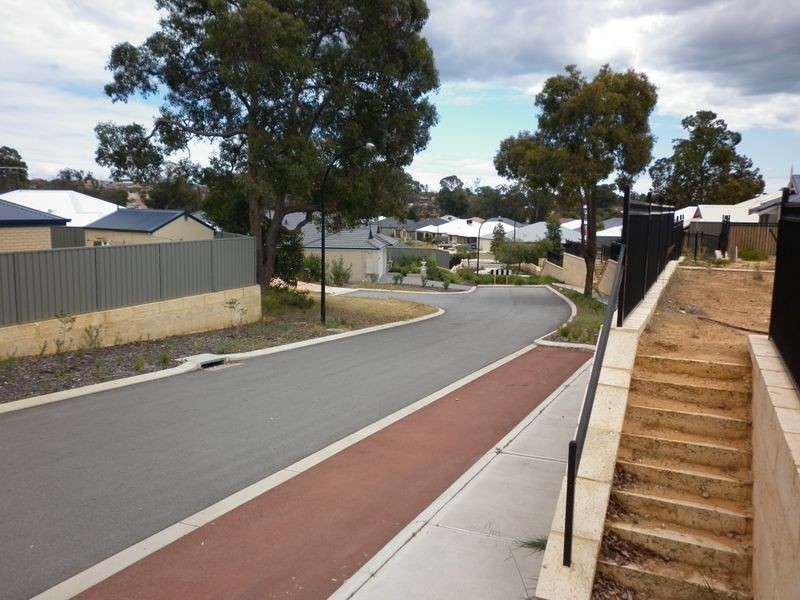 13 Pagham Court, Wellard WA 6170