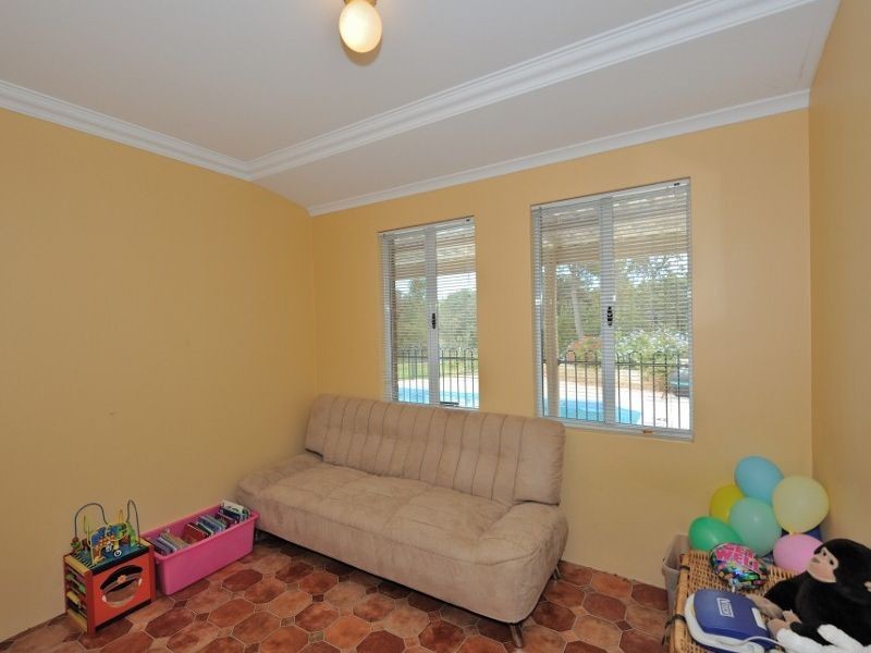 106 Barker Road, Wellard WA 6170