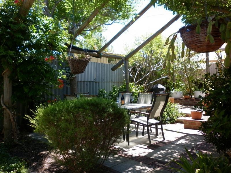 65 Hennessy Avenue, Orelia WA 6167