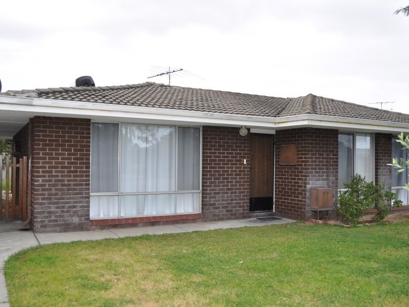 12 Pictor Court, Rockingham WA 6168