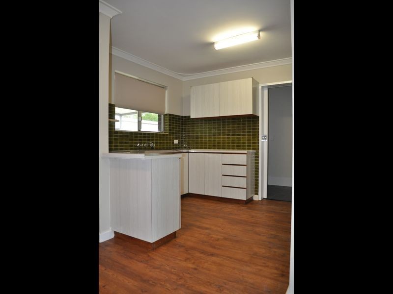 12 Pictor Court, Rockingham WA 6168