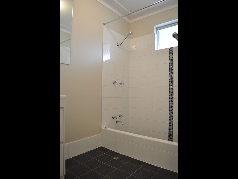 12 Pictor Court, Rockingham WA 6168
