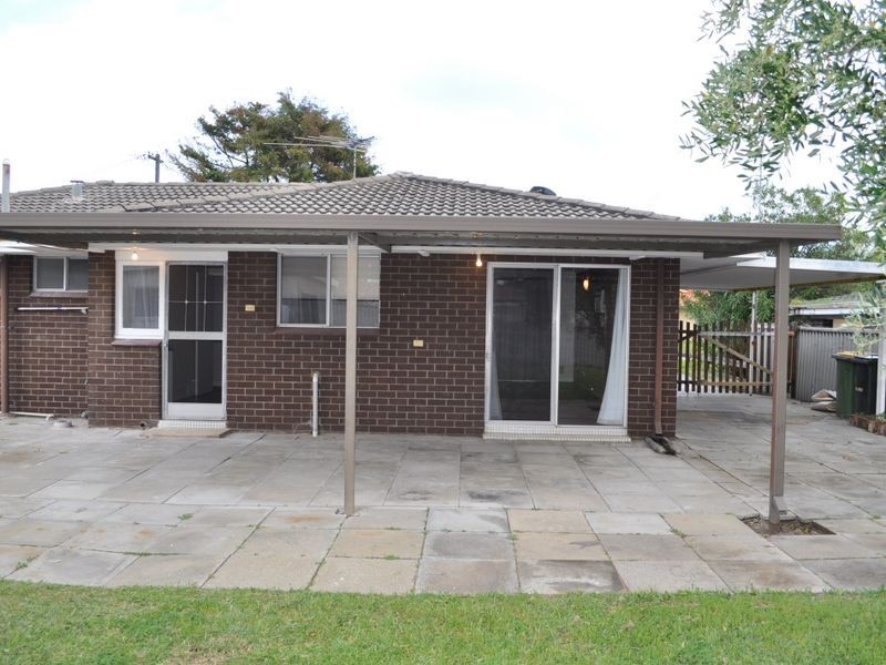 12 Pictor Court, Rockingham WA 6168