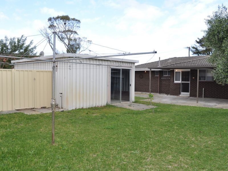 12 Pictor Court, Rockingham WA 6168