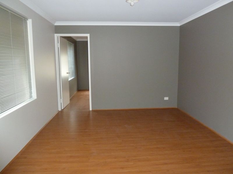 8 Highbridge Way, Leda WA 6170