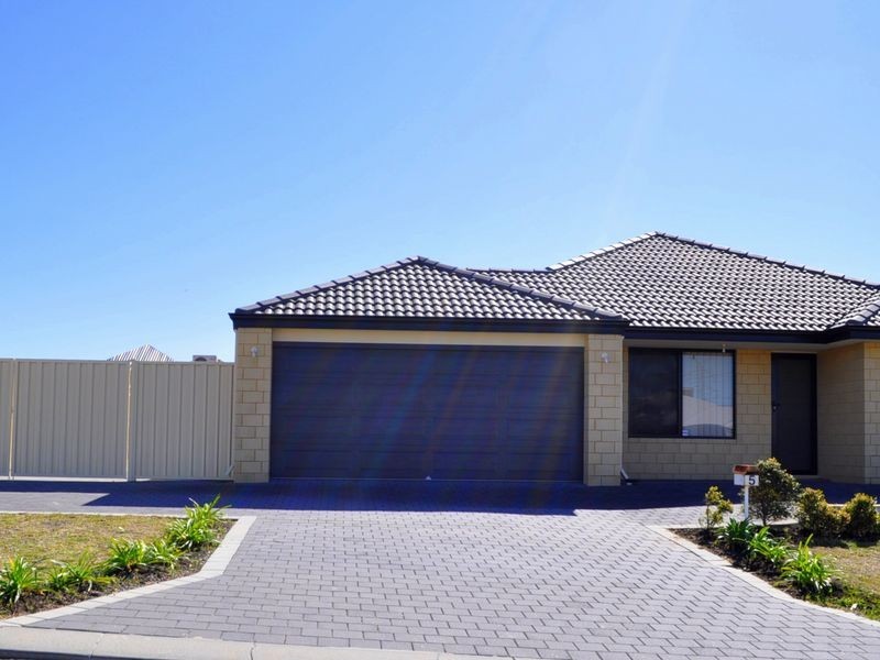 5 Canopus Loop, Hammond Park WA 6164
