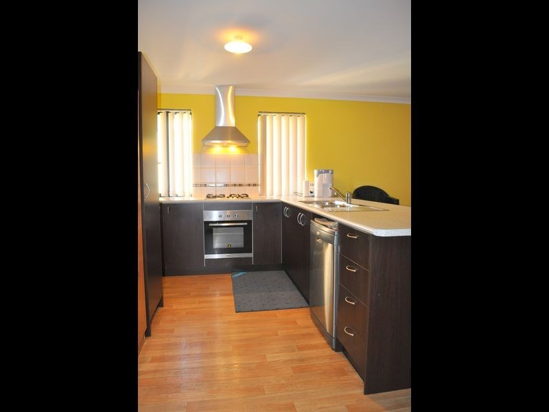 5 Canopus Loop, Hammond Park WA 6164