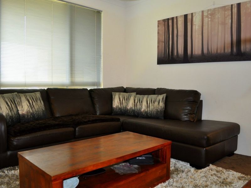 29 Gemstone Parade, Wellard WA 6170