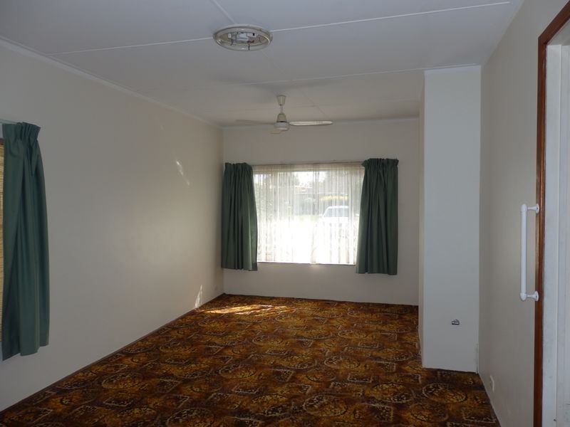 7 Heaton Way, Safety Bay WA 6169