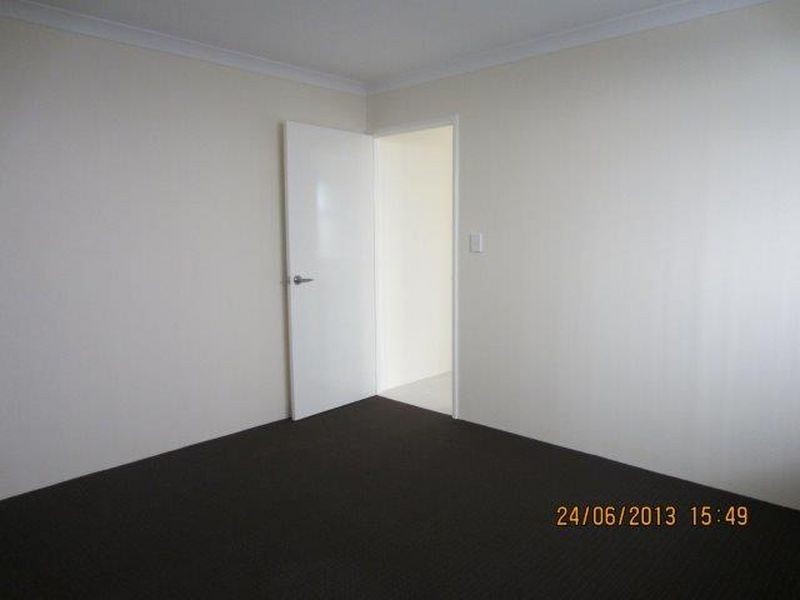 7 Hinton Cove, Wellard WA 6170