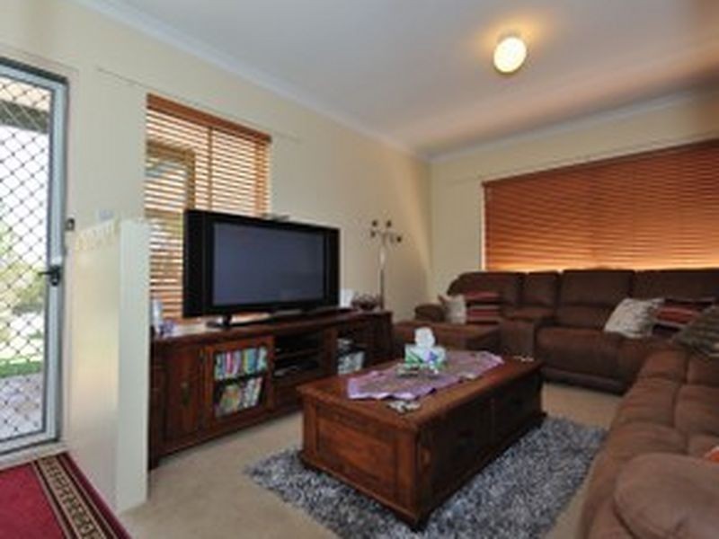 39 Hubbard Way, Medina WA 6167