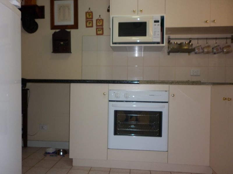 1/12 Edmund Way, Calista WA 6167