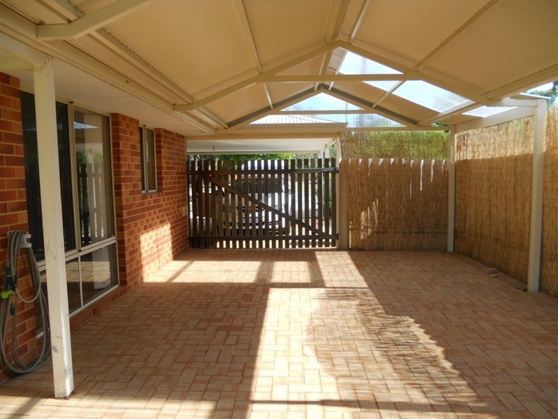 16 Bingfield Road, Medina WA 6167