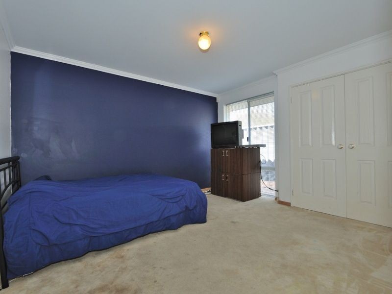 24 Rutherford Square, Orelia WA 6167