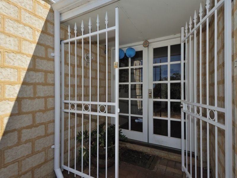 24 Rutherford Square, Orelia WA 6167