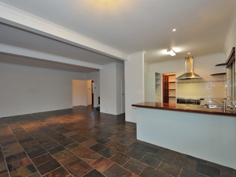 237 Marri Park Drive, Casuarina WA 6167