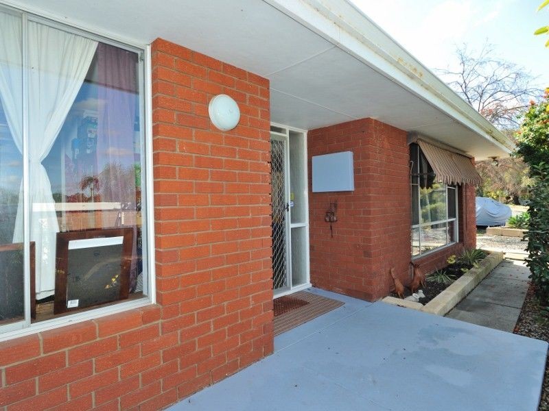 3 Jacques Place, Orelia WA 6167