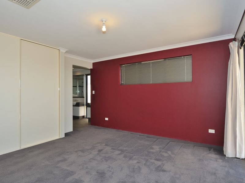 23 Mccallum Parkway, Bertram WA 6167