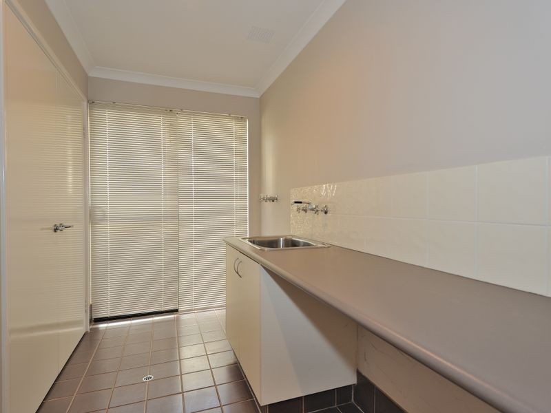23 Mccallum Parkway, Bertram WA 6167