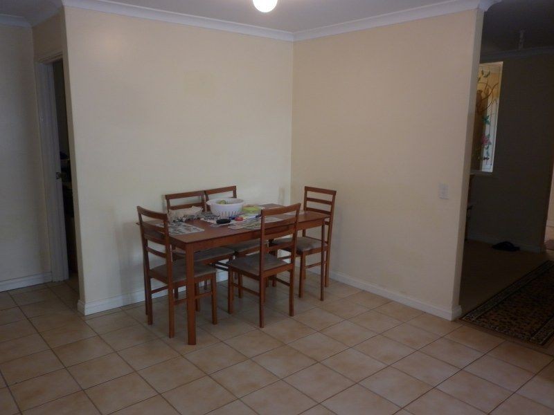 28 Porter Gardens, Leda WA 6170