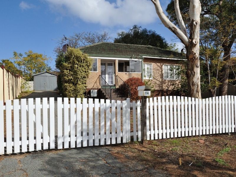 14 Kirkus Road, Medina WA 6167