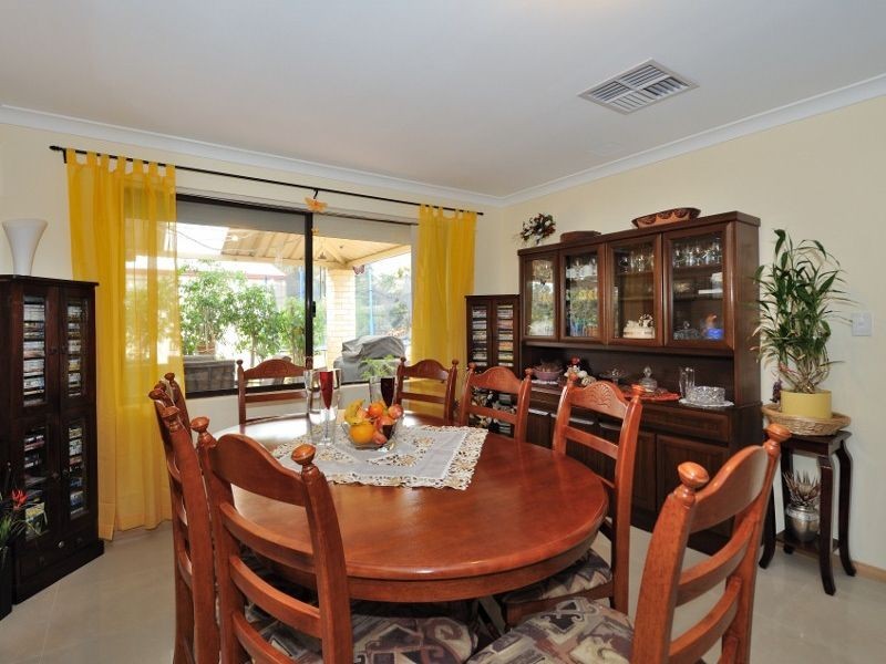 48 Hubbard  Way, Medina WA 6167