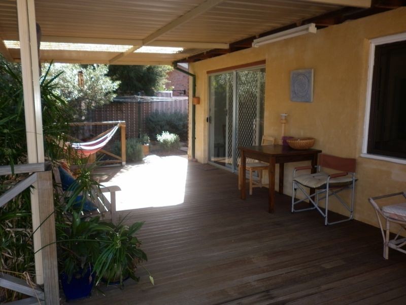 7 Walgreen Crescent, Calista WA 6167