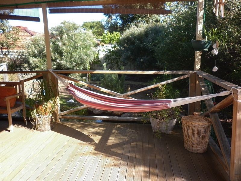 7 Walgreen Crescent, Calista WA 6167