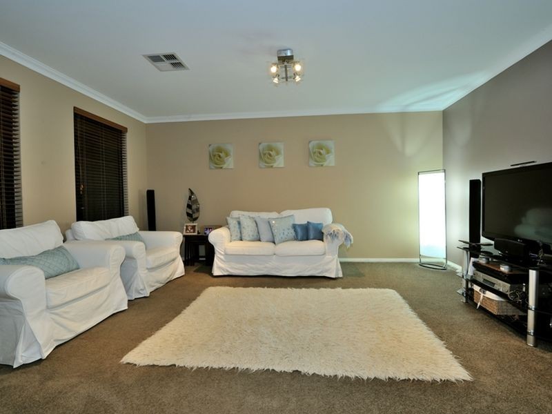 62 Rivergum Blvd, Baldivis WA 6171