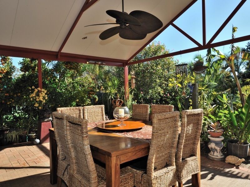 6 Bolton Way, Orelia WA 6167