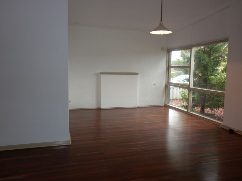 27 Edmund Way, Calista WA 6167