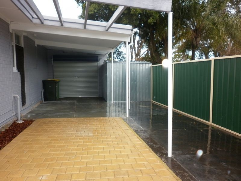 27 Edmund Way, Calista WA 6167