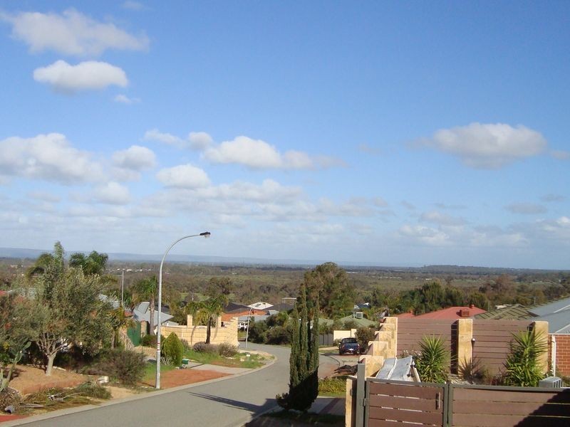 19 Doherty Heights, Parmelia WA 6167