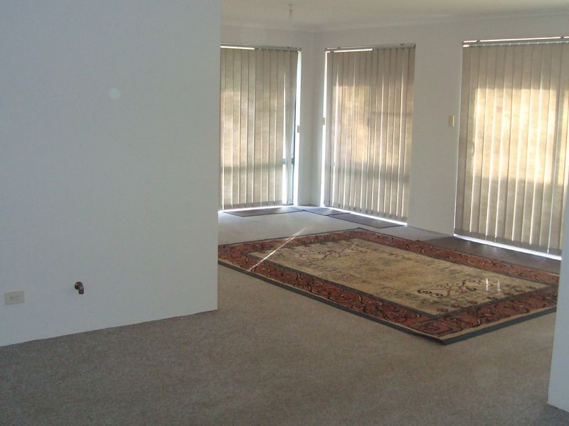 19 Doherty Heights, Parmelia WA 6167